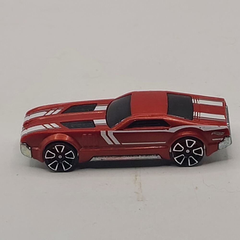 Hot Wheels CCM Country Club Muscle Loose Car Malaysia Base red loose used